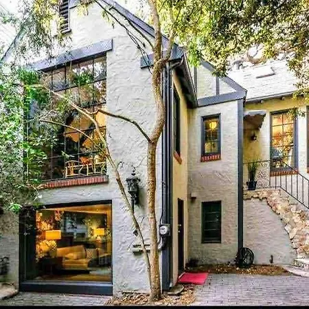 Historic House, Surrounded By Nature With A Hot Tub